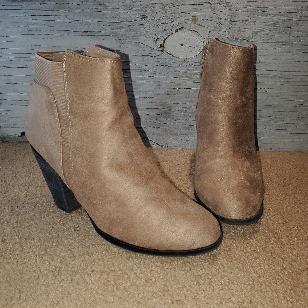 Mix No. 6 Acosa Faux Suede Zip Ankle Boot, Size 10, Taupe